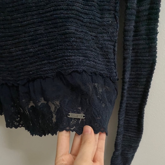 Hollister Navy Blue Cropped Knit Sweater Lace Hem - Picture 3 of 5